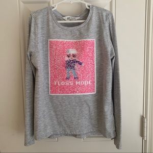 H&M flipping sequins long sleeves T-shirts Size 8-10Y